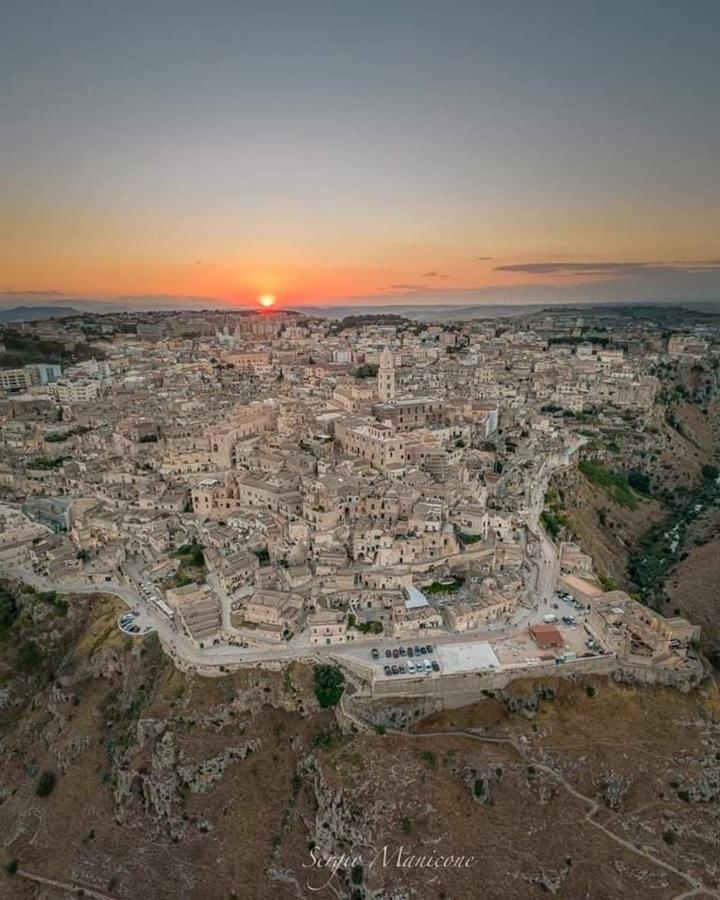 L'Angolo Di Cinzia Matera Bagian luar foto